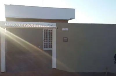 Casa nova, 02 dormitórios, piscina,  04 garagens, cidade bady bassitt r$220.000,00.