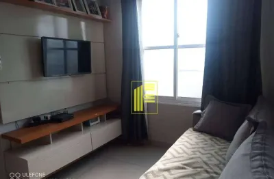 Vende-se apartamento 02 domitório em condomínio com lazer e elevador