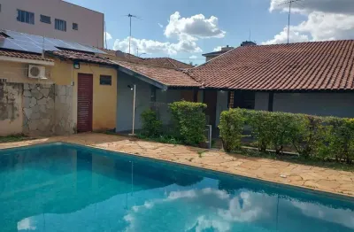 Casa com piscina para locação no jardim vetorazzo – 3 dormitórios e excelente localização