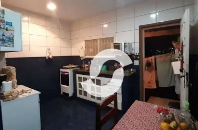 Casa com 2 dormitórios à venda, 68 m² por r$ 265.000,00 - fonseca - niterói/rj