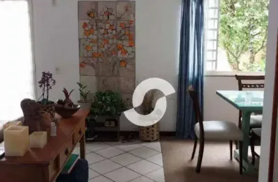 Casa com 3 quartos à venda na Rua Walter Neves, 55, Maria Paula, Niterói