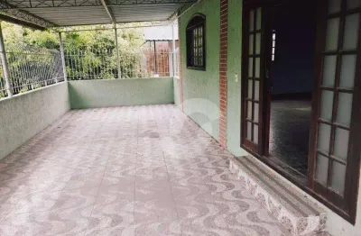 Casa com 3 quartos à venda na Travessa Adolfo Alentejo, 215, Sete Pontes, São Gonçalo