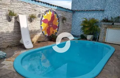 Casa com 3 quartos à venda na Rua Professor Túlio Perlingeiro, 80, Piratininga, Niterói