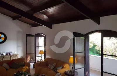 Casa com 5 dormitórios à venda, 194 m² por r$ 1.450.000,00 - charitas - niterói/rj