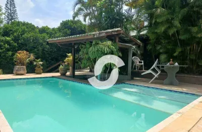 Casa com 3 dormitórios à venda, 386 m² por r$ 1.200.000,00 - badu - niterói/rj