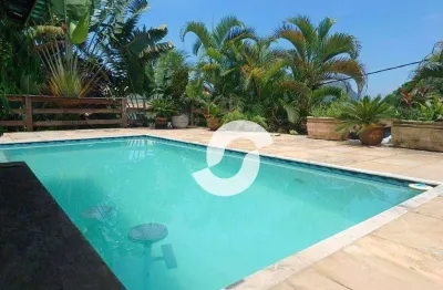 Casa com 3 dormitórios à venda, 386 m² por R$ 1.500.000,00 - Badu - Niterói/RJ