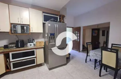 Casa com 3 dormitórios à venda, 280 m² por R$ 1.500.000,00 - Santa Rosa - Niterói/RJ