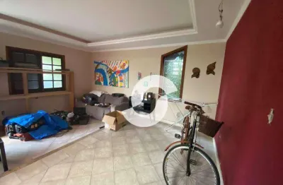 Casa com 3 dormitórios à venda, 190 m² por r$ 750.000,00 - itaipu - niterói/rj