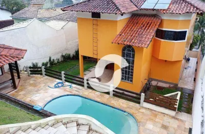 Casa linda 3 dormitórios com casa de hóspedes à venda, 364 m² por r$ 1.600.000 - serra grande - niterói/rj