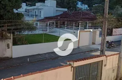 Casa com 3 dormitórios à venda, 180 m² por r$ 650.000,00 - piratininga - niterói/rj