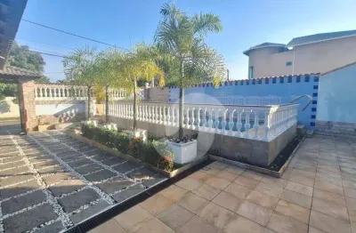Casa com 3 dormitórios à venda, 242 m² por r$ 2.150.000,00 - ponta grossa - maricá/rj