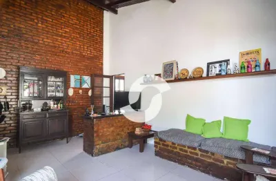 Casa com 4 quartos à venda na Rua Demócrito da Cunha Silveira, 153, Piratininga, Niterói