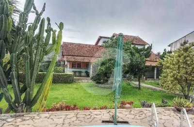 Casa com 3 dormitórios à venda, 217 m² por r$ 900.000,00 - loteamento maravista - niterói/rj