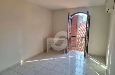Casa com 3 quartos à venda na Rua Rodrigues Alves, 127, Neves, São Gonçalo