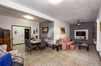 Casa com 4 dormitórios à venda, 273 m² por r$ 1.200.000,00 - itaipu - niterói/rj