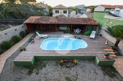 Casa com 4 dormitórios à venda, 273 m² por r$ 1.200.000,00 - itaipu - niterói/rj