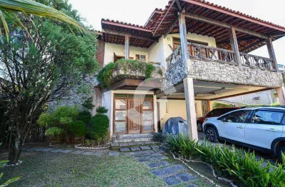 Maravilhosa casa  com 4 quartos 4 vagas no condominio ubavi 375 m² por r$ 1.690.000 - itaipu - niterói/rj