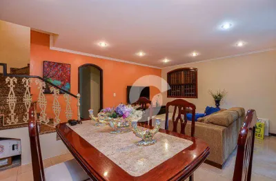Casa com 4 quartos à venda na Rua Francisca Duarte Rodrigues, 141, Itaipu, Niterói