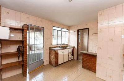 3 Casas num total de 7 dormitórios à venda, 300 m² por R$ 960.000 - Fátima - Niterói/RJ