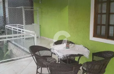 Casa em condomínio fechado com 3 quartos à venda na Rua Frederico Malesherbes Figueredo, 155, Maria Paula, São Gonçalo