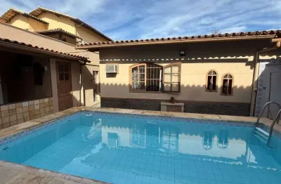 Casa com 3 dormitórios à venda, 296 m² por r$ 900.000,00 - serra grande - niterói/rj