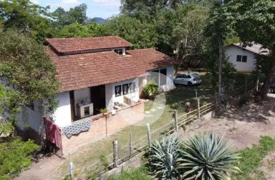 Terreno à venda, 2000 m² por R$ 300.000,00 - Engenho do Roçado - São Gonçalo/RJ