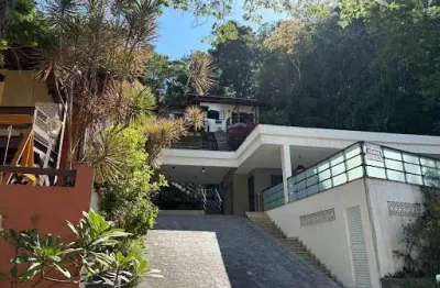 Casa com 3 dormitórios à venda, 224 m² por r$ 900.000,00 - itaipu - niterói/rj