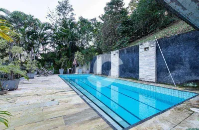 Casa com 4 dormitórios à venda, 363 m² por r$ 1.750.000,00 - itaipu - niterói/rj