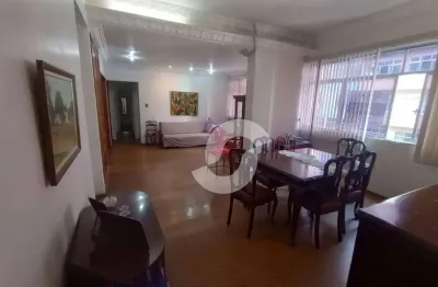 Imóvel amplo com 172m² a venda por r$950.000,00 com 4 quartos, 2 salas, 3 banheiros e dependência de empregada.