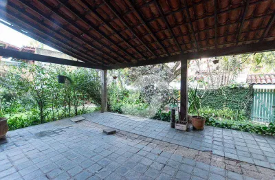 Casa com 4 dormitórios à venda, 294 m² por r$ 650.000,00 - vila progresso - niterói/rj