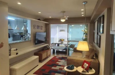 Apartamento com 2 quartos (1 suíte), varanda (cortina de vidro), 1 vaga, à venda, 74 m² por r$ 1.050.000 - icaraí - niterói/rj