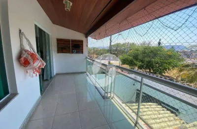Casa com 3 dormitórios à venda, 239 m² por r$ 1.150.000,00 - centro - maricá/rj
