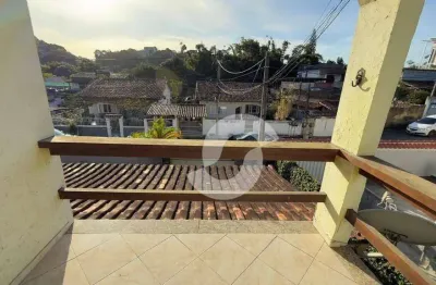 Casa com 4 dormitórios à venda, 250 m² por r$ 700.000,00 - maceió - niterói/rj