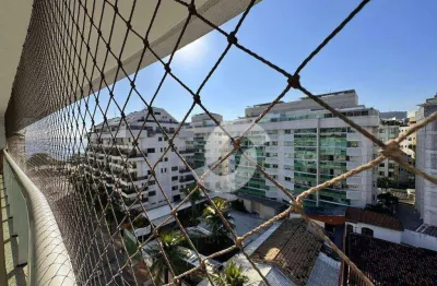 Vista mar, varanda grande, lazer completo, pé na areia, 2 vagas!