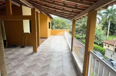 Casa com 2 dormitórios à venda, 250 m² por r$ 220.000 - várzea das moças - niterói/rj
