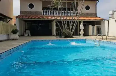 Casa com 2 dormitórios à venda, 216 m² por r$ 2.200.000,00 - praia de piratininga - niterói/rj