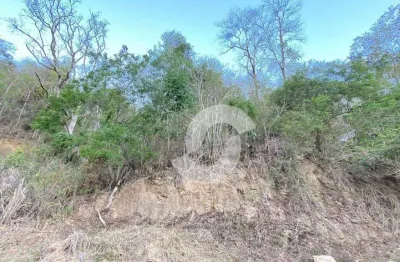 Terreno à venda na Avenida Cruz Nunes, 433, Piratininga, Niterói