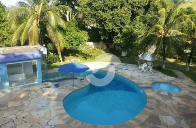 Casa com 5 dormitórios à venda, 684 m² por r$ 1.500.000,00 - bom retiro - maricá/rj