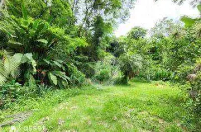 Terreno à venda na Rua Pau-brasil, 26, Engenho do Mato, Niterói