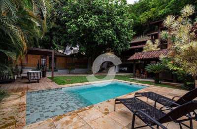 Oportunidade! linda casa em condomínio alto padrão em itaipú/niterói