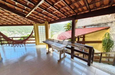 Casa com 4 dormitórios à venda, 272 m² por R$ 1.550.000,01 - São Francisco - Niterói/RJ