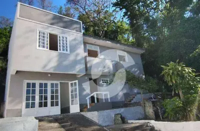 Casa com 3 dormitórios à venda, 128 m² por r$ 884.000,00 - itaipu - niterói/rj