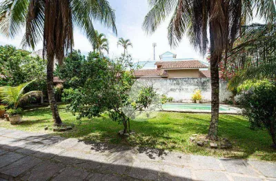 Casa com 4 dormitórios à venda, 398 m² por R$ 1.500.000,00 - Itaipu - Niterói/RJ