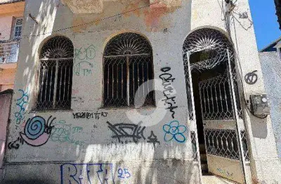 Gragoatá - casa com 5 quartos em área comercial. próximo ao centro.