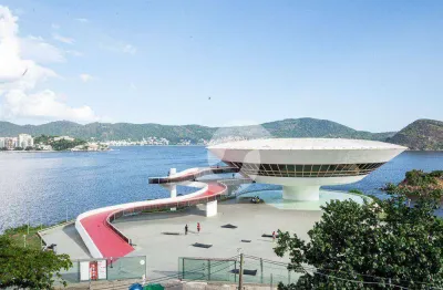 Apartamento com 4 dormitórios à venda, 485 m² por R$ 5.500.000,00 - Boa Viagem - Niterói/RJ