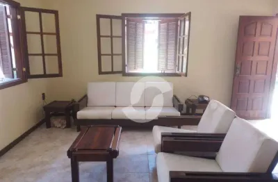 Casa à venda na Rua dos Vermelhos, 61, Itaúna, Saquarema