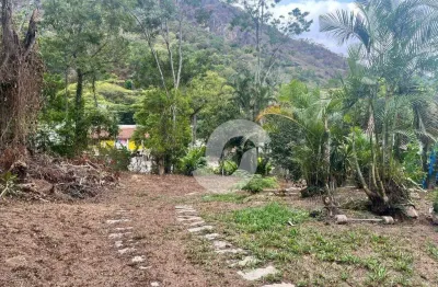 Casa com 1 dormitório à venda, 290 m² por R$ 1.800.000,00 - Itaipu - Niterói/RJ