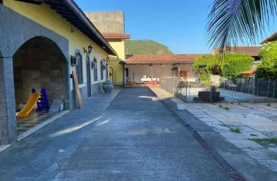 Casa com 4 dormitórios à venda, 350 m² por R$ 1.400.000,00 - Marazul - Niterói/RJ