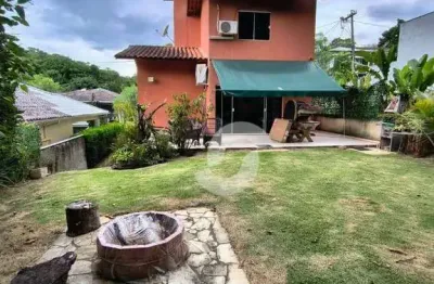 Casa com 2 dormitórios à venda, 95 m² por R$ 699.000,00 - Itaipu - Niterói/RJ