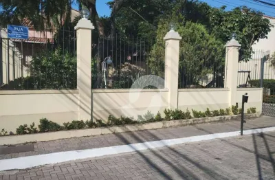 Sobrado com 4 dormitórios à venda, 173 m² por R$ 890.000,00 - Fonseca - Niterói/RJ